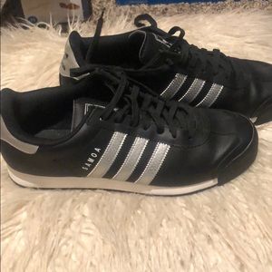 Black Samoa Adidas